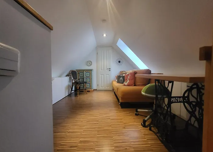 Apartmán Frida - Dachpalais, Nahe City, Hbf Und Wertach-park *